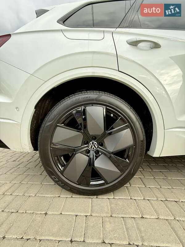 Внедорожник / Кроссовер Volkswagen Touareg 2025 в Одессе