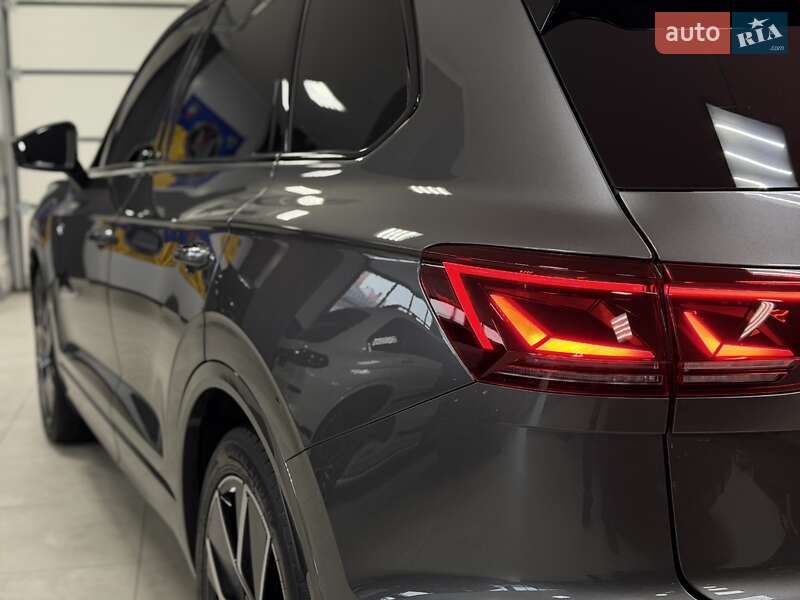 Внедорожник / Кроссовер Volkswagen Touareg 2024 в Тернополе
