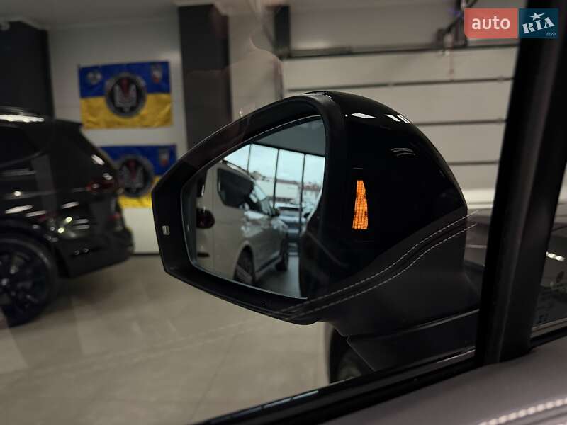 Внедорожник / Кроссовер Volkswagen Touareg 2024 в Тернополе