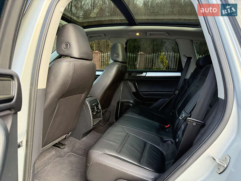 Внедорожник / Кроссовер Volkswagen Touareg 2012 в Сваляве фото 33 Внедорожник / Кроссовер Volkswagen Touareg 2012 в Сваляве