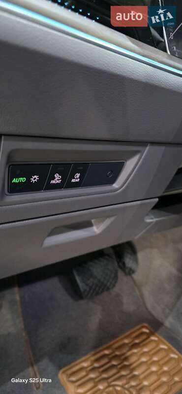 Внедорожник / Кроссовер Volkswagen Touareg 2018 в Хмельницком фото 30 Внедорожник / Кроссовер Volkswagen Touareg 2018 в Хмельницком