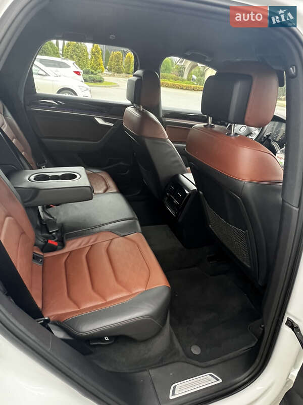 Внедорожник / Кроссовер Volkswagen Touareg 2018 в Львове фото 18 Внедорожник / Кроссовер Volkswagen Touareg 2018 в Львове
