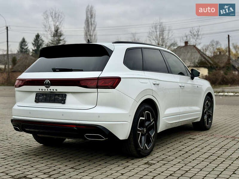 Внедорожник / Кроссовер Volkswagen Touareg 2024 в Иршаве