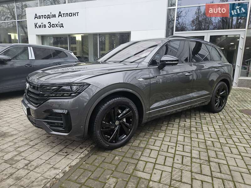 Внедорожник / Кроссовер Volkswagen Touareg 2023 в Киеве