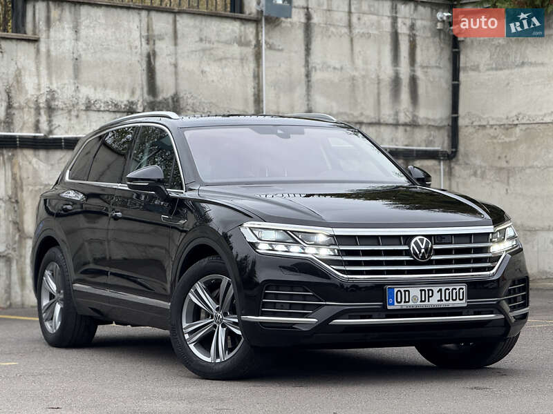 Внедорожник / Кроссовер Volkswagen Touareg 2021 в Ровно