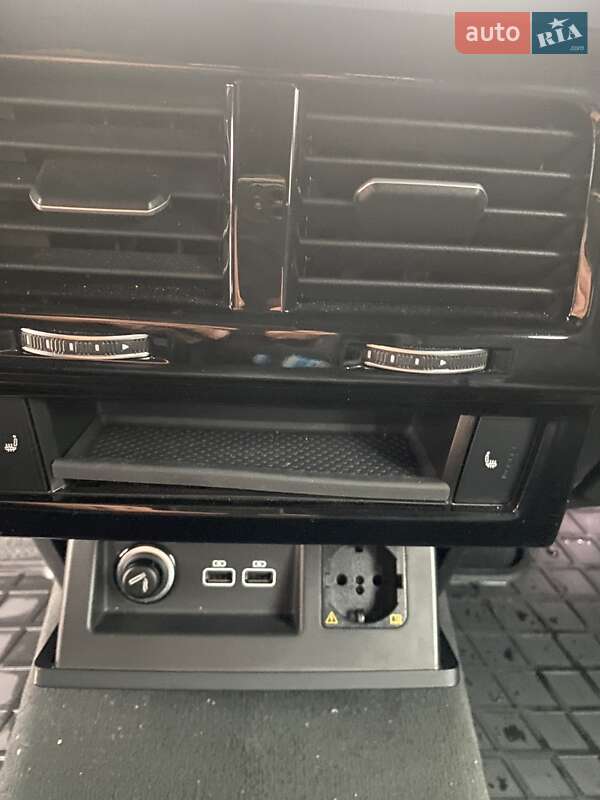 Внедорожник / Кроссовер Volkswagen Touareg 2018 в Кривом Роге