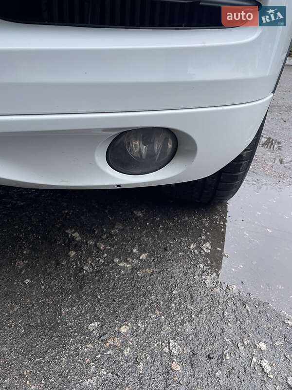 Позашляховик / Кросовер Volkswagen Touareg 2012 в Кам'янському