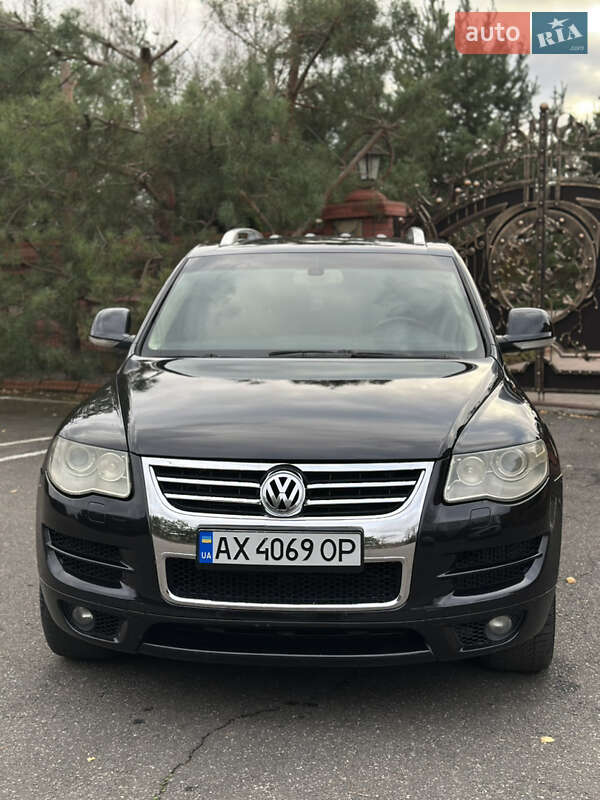 Внедорожник / Кроссовер Volkswagen Touareg 2007 в Виннице