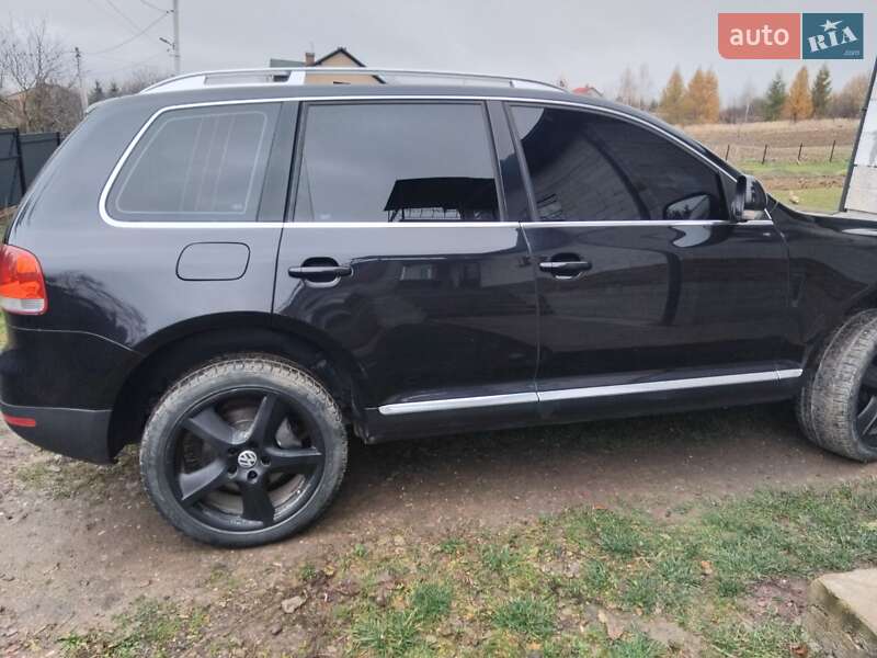 Внедорожник / Кроссовер Volkswagen Touareg 2006 в Добромиле