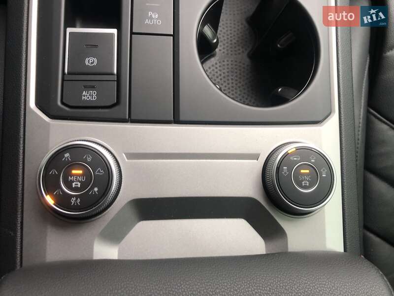 Позашляховик / Кросовер Volkswagen Touareg 2021 в Києві фото 25 Позашляховик / Кросовер Volkswagen Touareg 2021 в Києві