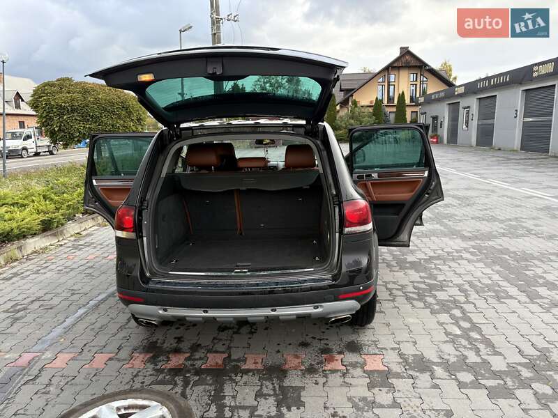 Позашляховик / Кросовер Volkswagen Touareg 2007 в Івано-Франківську