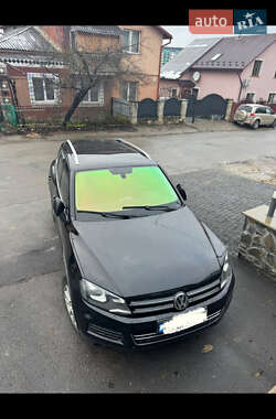 Позашляховик / Кросовер Volkswagen Touareg 2012 в Тернополі