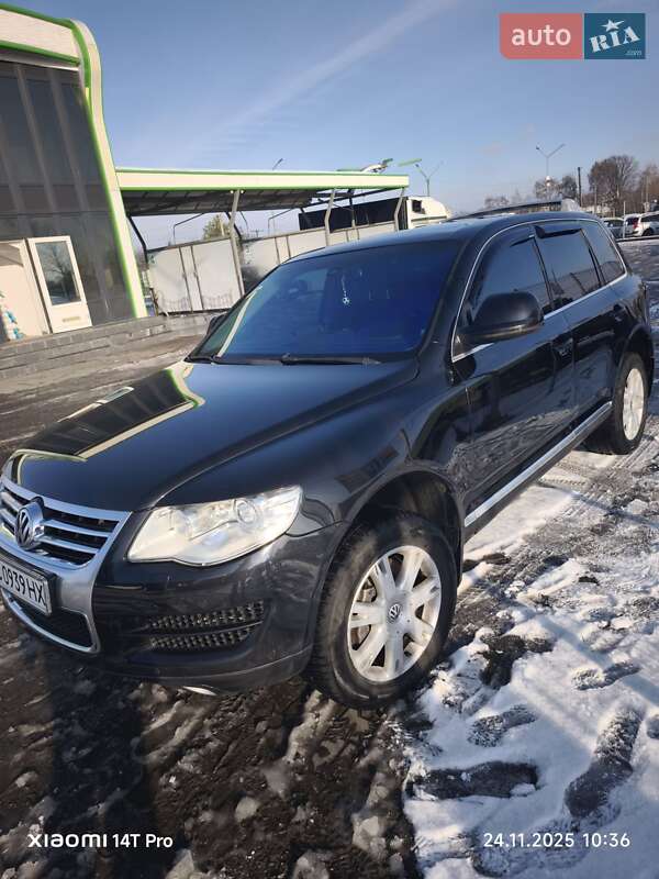 Позашляховик / Кросовер Volkswagen Touareg 2008 в Нововолинську