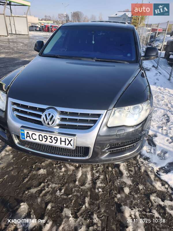 Позашляховик / Кросовер Volkswagen Touareg 2008 в Нововолинську