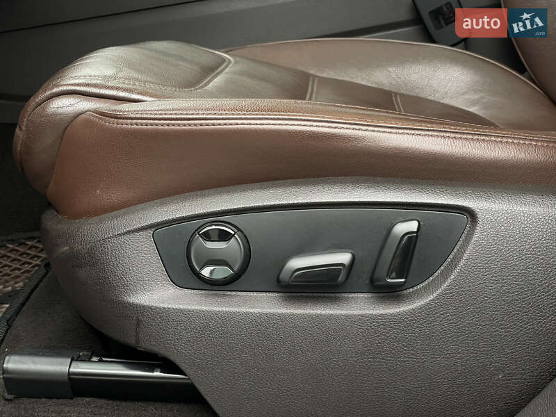 Внедорожник / Кроссовер Volkswagen Touareg 2012 в Одессе фото 23 Внедорожник / Кроссовер Volkswagen Touareg 2012 в Одессе