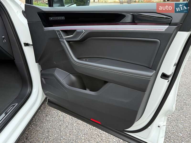 Внедорожник / Кроссовер Volkswagen Touareg 2021 в Виннице