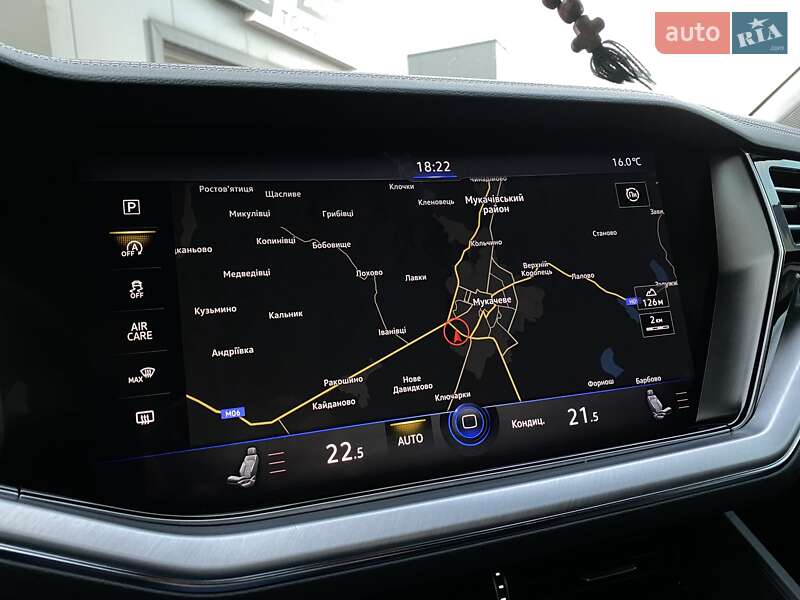 Позашляховик / Кросовер Volkswagen Touareg 2019 в Мукачевому