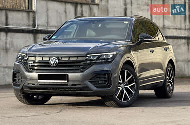Внедорожник / Кроссовер Volkswagen Touareg 2021 в Ровно