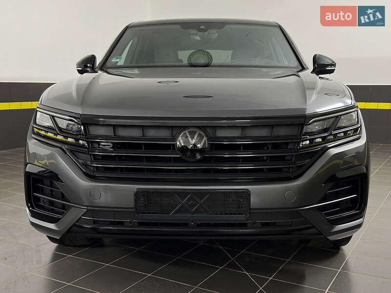 Позашляховик / Кросовер Volkswagen Touareg 2022 в Козятині