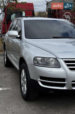 Позашляховик / Кросовер Volkswagen Touareg 2007 в Харкові