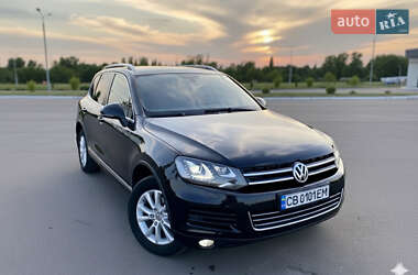 Позашляховик / Кросовер Volkswagen Touareg 2013 в Прилуках