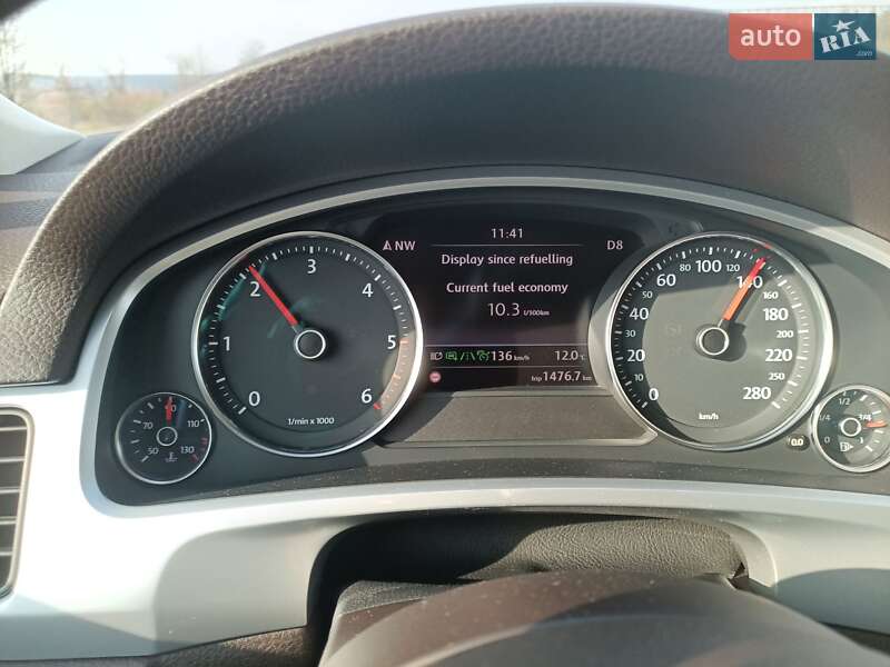 Внедорожник / Кроссовер Volkswagen Touareg 2011 в Киеве фото 4 Внедорожник / Кроссовер Volkswagen Touareg 2011 в Киеве