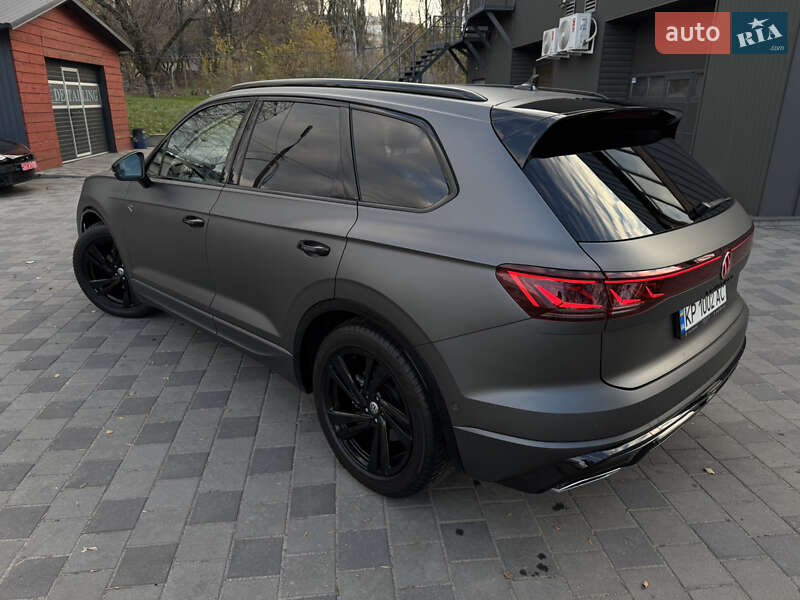 Внедорожник / Кроссовер Volkswagen Touareg 2024 в Запорожье