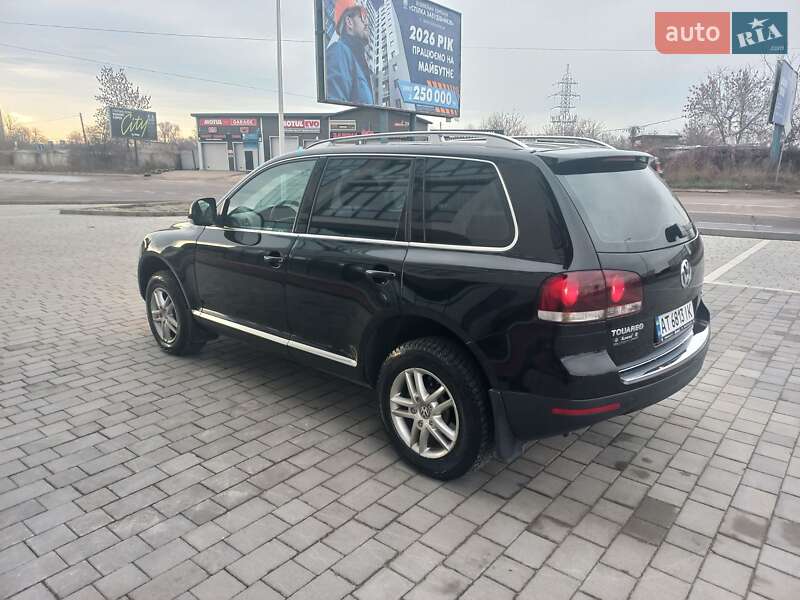 Позашляховик / Кросовер Volkswagen Touareg 2008 в Івано-Франківську