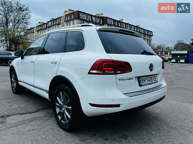 Внедорожник / Кроссовер Volkswagen Touareg 2013 в Одессе
