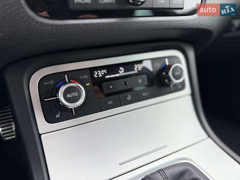 Позашляховик / Кросовер Volkswagen Touareg 2014 в Луцьку фото 31 Позашляховик / Кросовер Volkswagen Touareg 2014 в Луцьку