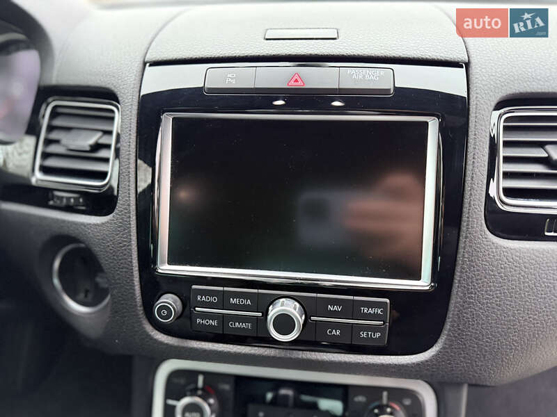 Позашляховик / Кросовер Volkswagen Touareg 2014 в Луцьку фото 32 Позашляховик / Кросовер Volkswagen Touareg 2014 в Луцьку