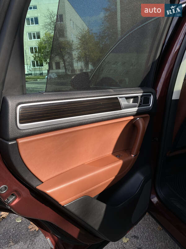 Внедорожник / Кроссовер Volkswagen Touareg 2017 в Харькове фото 35 Внедорожник / Кроссовер Volkswagen Touareg 2017 в Харькове