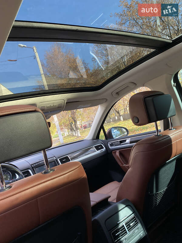 Внедорожник / Кроссовер Volkswagen Touareg 2017 в Харькове фото 39 Внедорожник / Кроссовер Volkswagen Touareg 2017 в Харькове