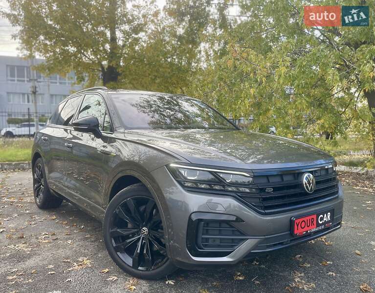 Внедорожник / Кроссовер Volkswagen Touareg 2022 в Киеве