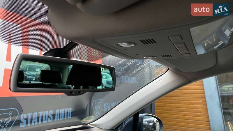 Внедорожник / Кроссовер Volkswagen Touareg 2013 в Виннице