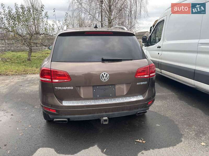 Позашляховик / Кросовер Volkswagen Touareg 2013 в Романіву фото Позашляховик / Кросовер Volkswagen Touareg 2013 в Романіву