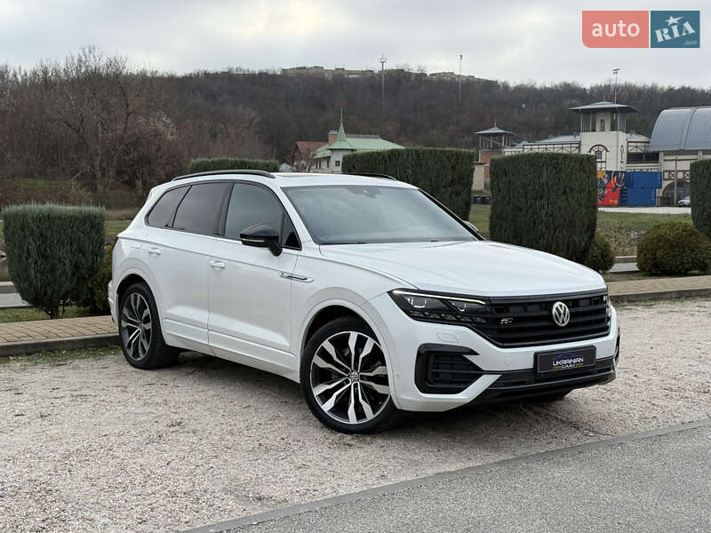 Внедорожник / Кроссовер Volkswagen Touareg 2018 в Днепре