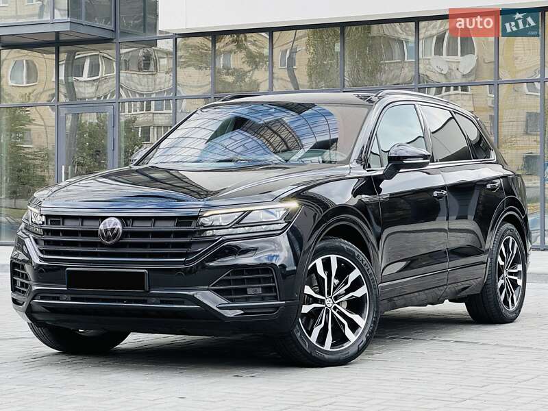 Внедорожник / Кроссовер Volkswagen Touareg 2018 в Днепре фото 16 Внедорожник / Кроссовер Volkswagen Touareg 2018 в Днепре