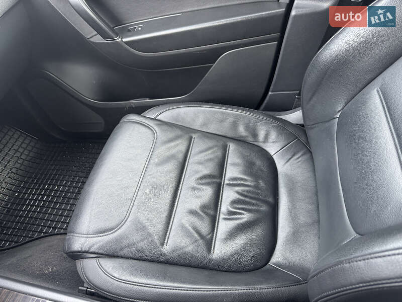 Внедорожник / Кроссовер Volkswagen Touareg 2016 в Киеве фото 10 Внедорожник / Кроссовер Volkswagen Touareg 2016 в Киеве