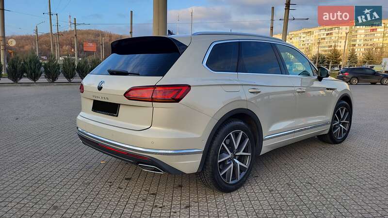 Внедорожник / Кроссовер Volkswagen Touareg 2021 в Полтаве фото 14 Внедорожник / Кроссовер Volkswagen Touareg 2021 в Полтаве