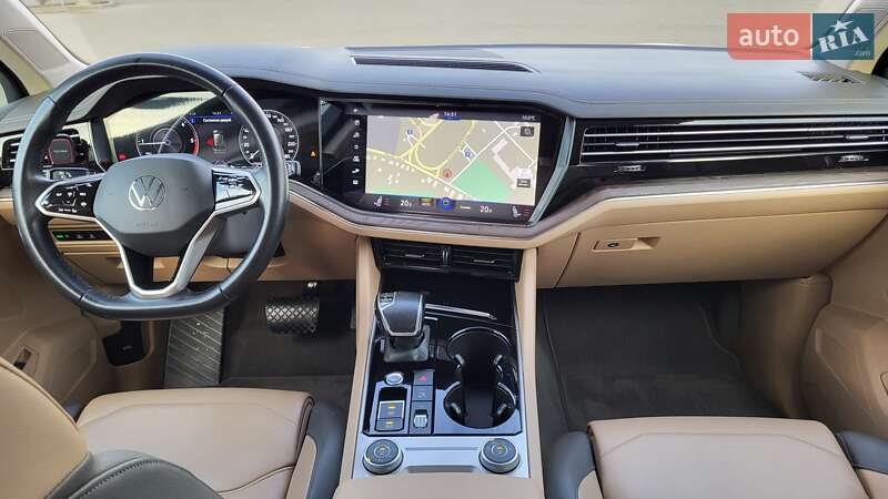 Внедорожник / Кроссовер Volkswagen Touareg 2021 в Полтаве фото 46 Внедорожник / Кроссовер Volkswagen Touareg 2021 в Полтаве