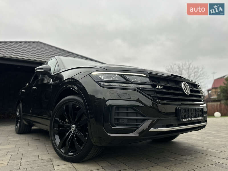 Позашляховик / Кросовер Volkswagen Touareg 2019 в Луцьку