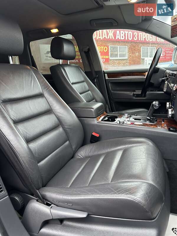 Позашляховик / Кросовер Volkswagen Touareg 2007 в Смілі