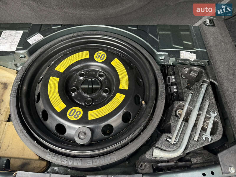 Позашляховик / Кросовер Volkswagen Touareg 2008 в Львові фото 22 Позашляховик / Кросовер Volkswagen Touareg 2008 в Львові