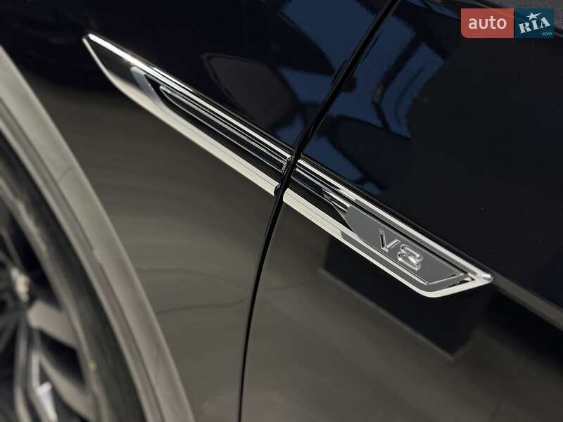 Позашляховик / Кросовер Volkswagen Touareg 2020 в Тернополі