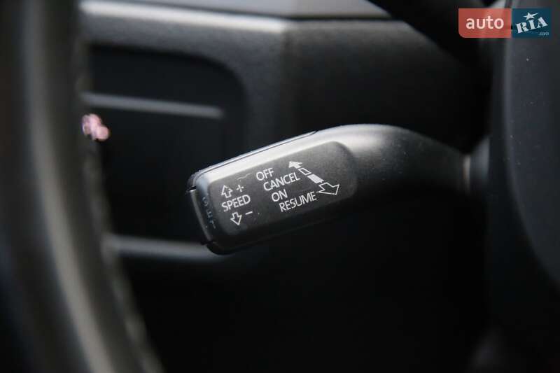 Позашляховик / Кросовер Volkswagen Touareg 2015 в Харкові фото 22 Позашляховик / Кросовер Volkswagen Touareg 2015 в Харкові