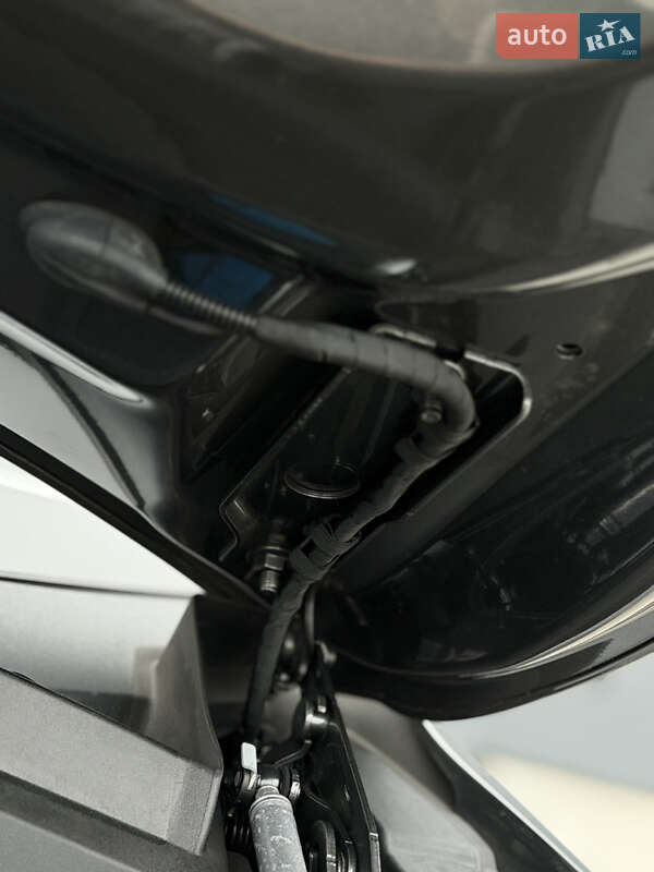 Позашляховик / Кросовер Volkswagen Touareg 2019 в Дубні