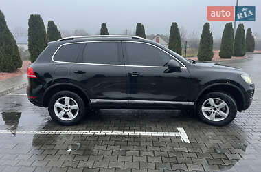 Позашляховик / Кросовер Volkswagen Touareg 2014 в Умані