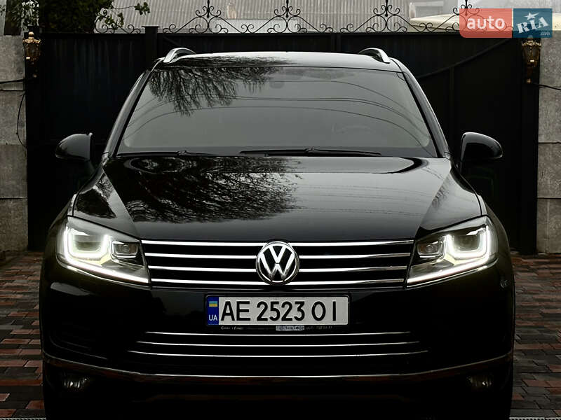 Внедорожник / Кроссовер Volkswagen Touareg 2017 в Днепре фото 11 Внедорожник / Кроссовер Volkswagen Touareg 2017 в Днепре