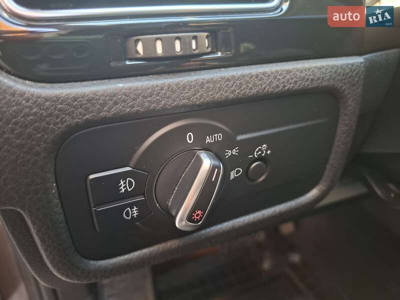 Позашляховик / Кросовер Volkswagen Touareg 2011 в Хмельницькому фото 34 Позашляховик / Кросовер Volkswagen Touareg 2011 в Хмельницькому